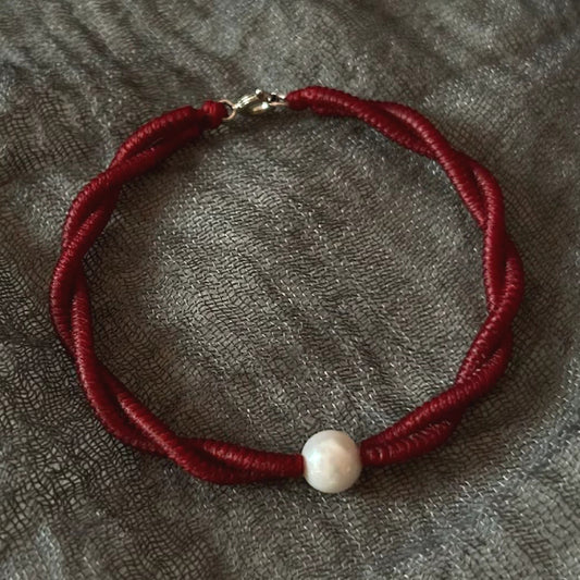 Bijoux en corde rouge Di-Tess